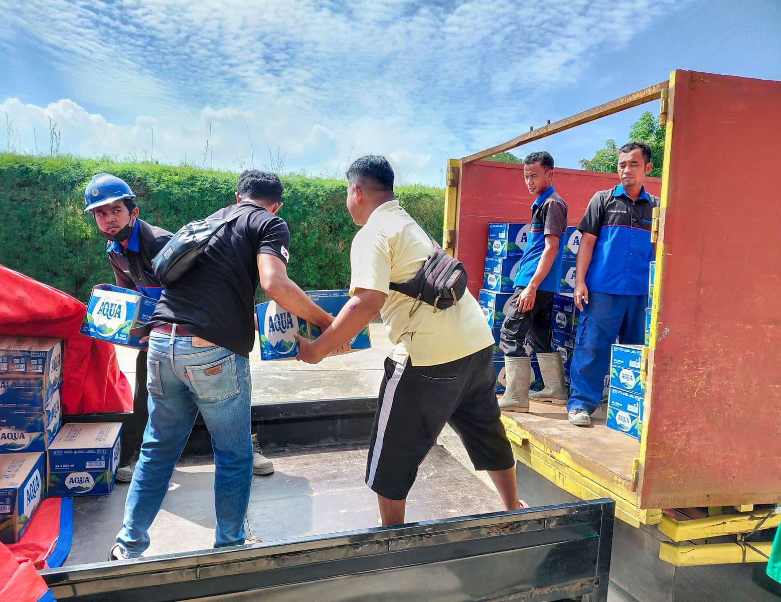 Musim Mas Salurkan Bantuan Darurat untuk Korban Bencana di Sumatera