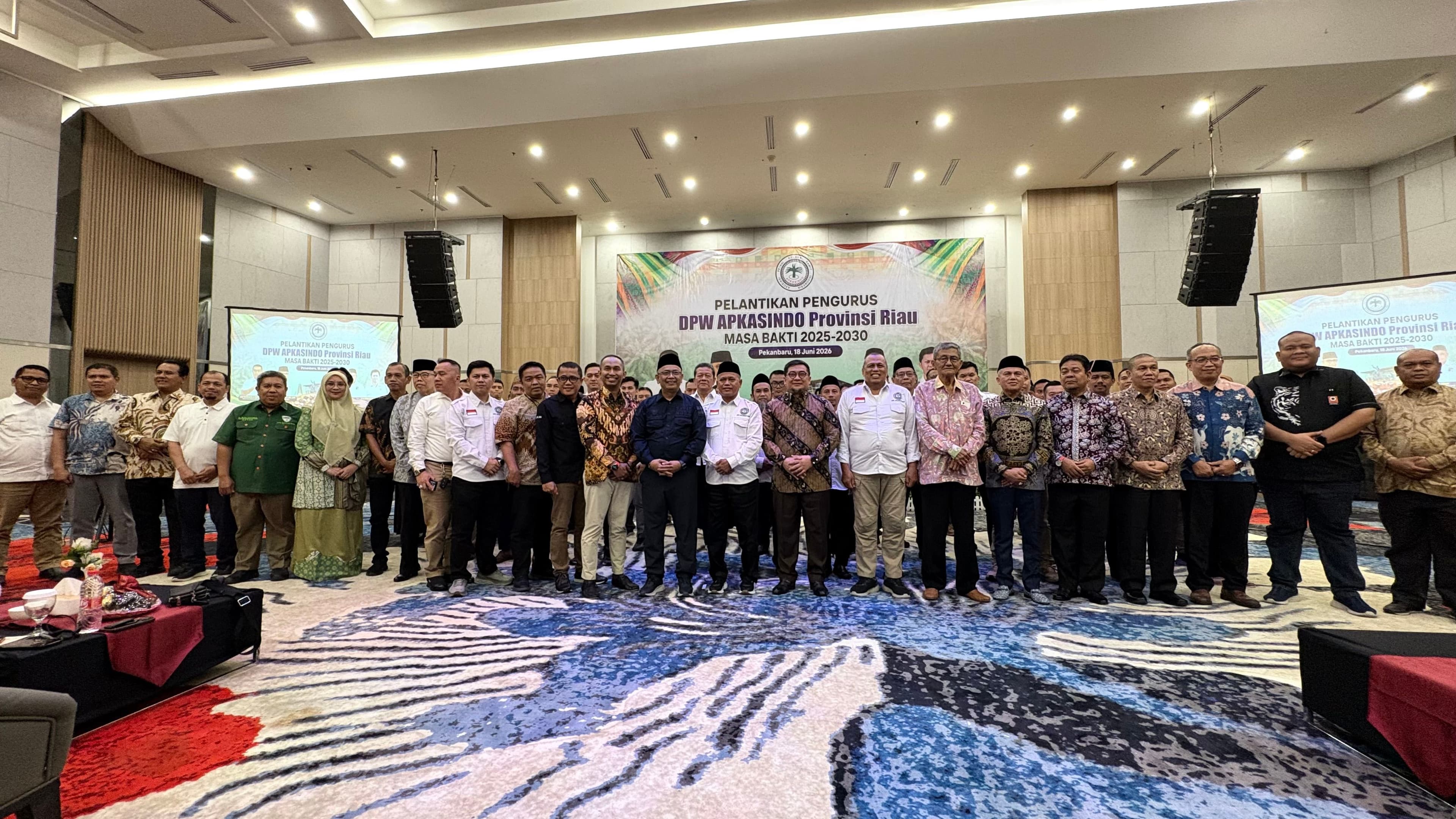 KH Suher Nahkodai DPW APKASINDO Riau 2025–2030, Ketua Umum: Pengurus Harus Jadi Solusi bagi Petani Sawit
