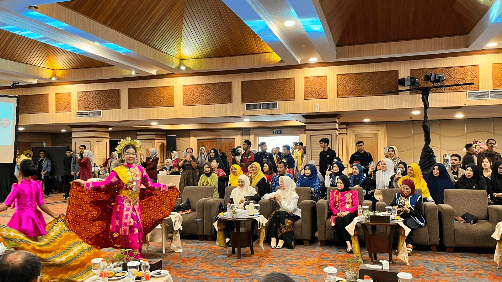 Batik Sawit Bedelau Resmi Diluncurkan, Herawati Abdi: Sawit Riau Kini Hadir sebagai Warisan Budaya Bernilai Tinggi
