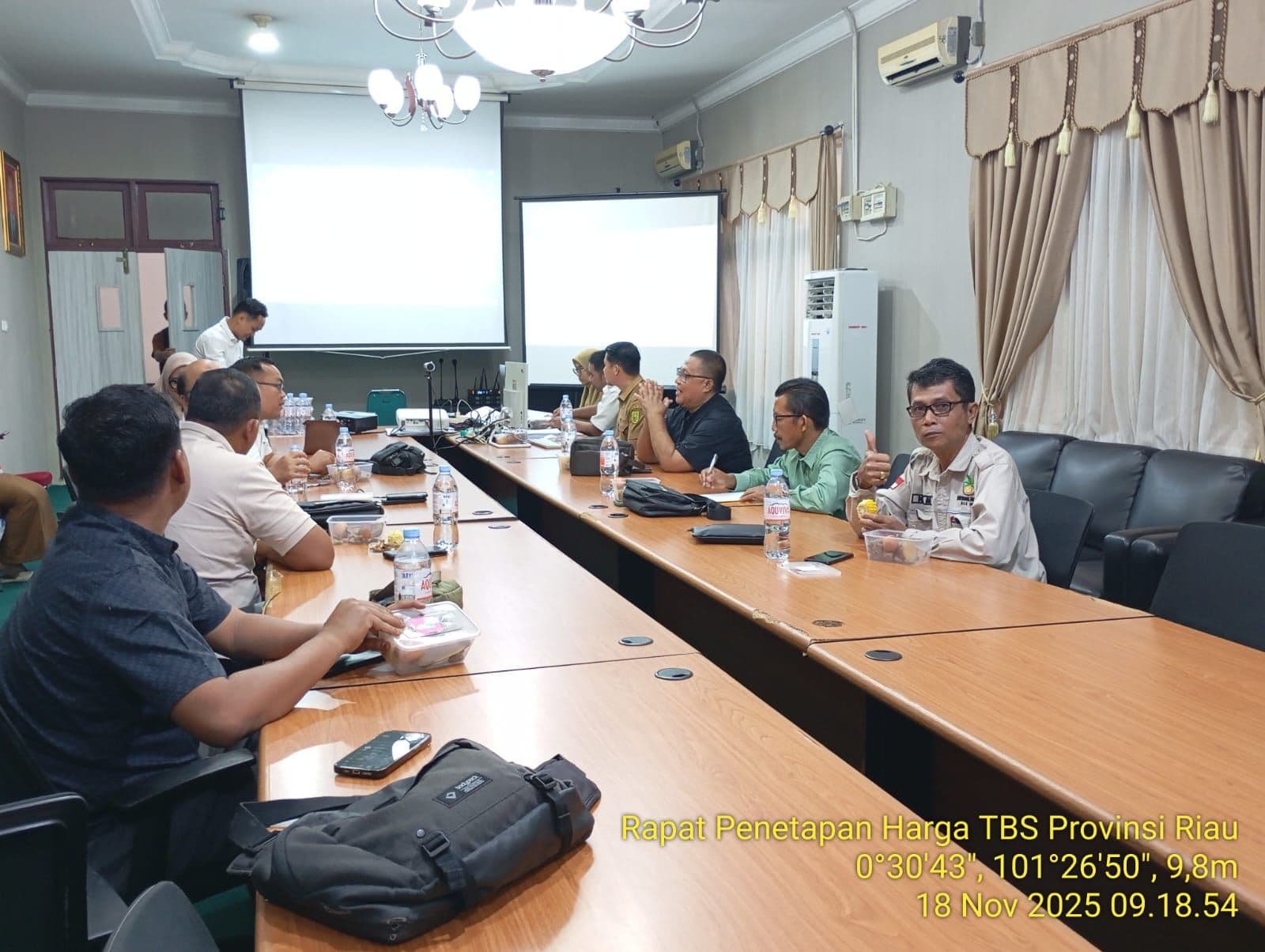 Harga TBS Kelapa Sawit Riau Kemitraan Plasma Periode 19-25 November 2025