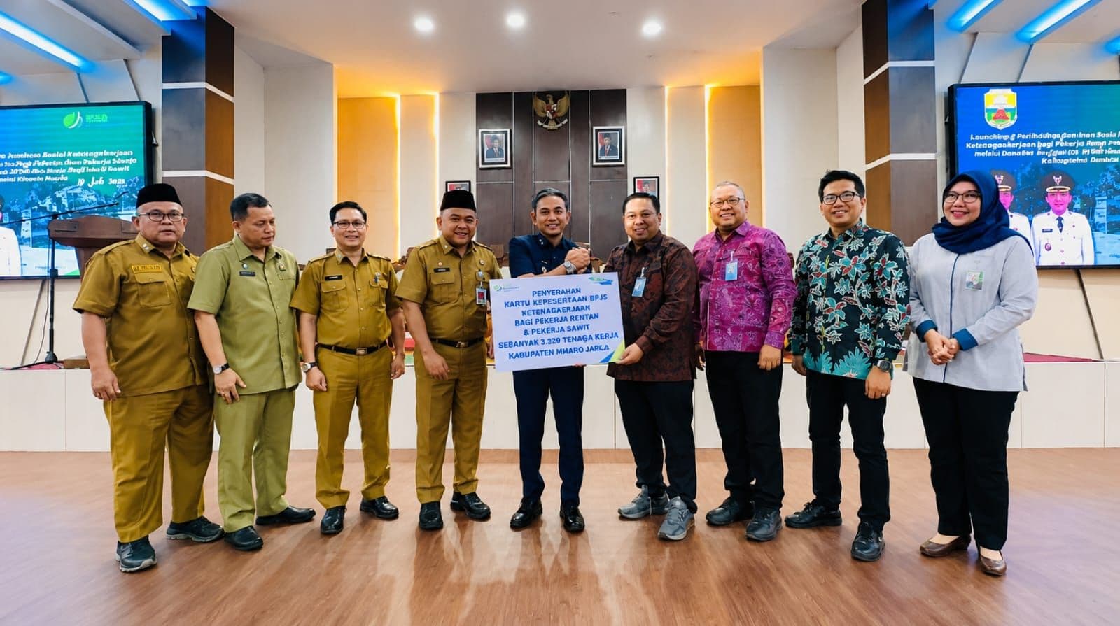 DBH Sawit Dipakai Lindungi 3.329 Pekerja Rentan di Muaro Jambi, Cakupan Jaminan Sosial Diperluas