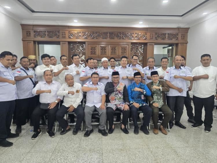 Petani Sawit Swadaya Kukar Sampaikan Aspirasi ke Bupati, Minta Kemudahan PKS Hingga Legalitas Kebun