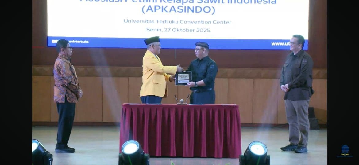APKASINDO dan Universitas Terbuka Jalin MoU untuk Tingkatkan SDM Petani Sawit